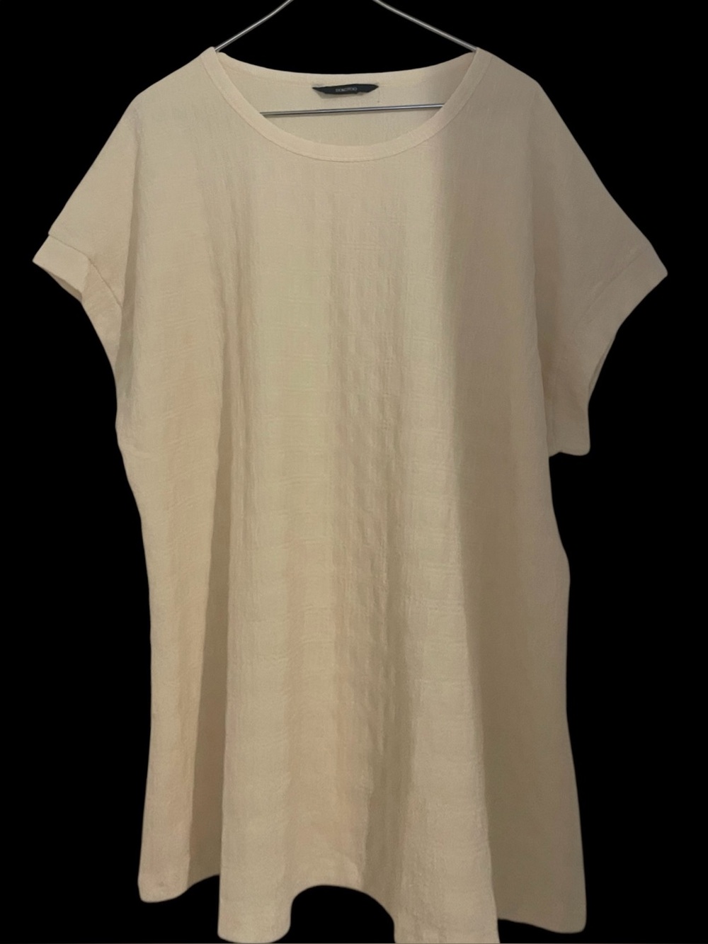 Women’s Dokotoo Cream Short Sleeve Tunic Top Size Extra Large, Great Condition